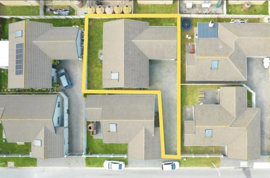 3 Bedroom Property for Sale in Pinelands Eastern Cape